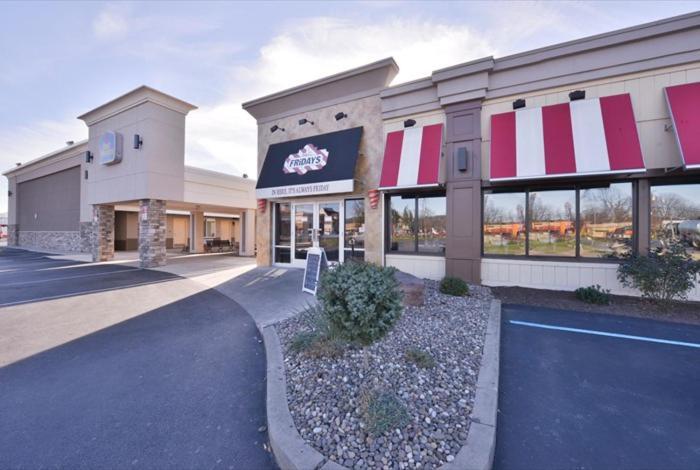 Quality & Hotel Williamsport